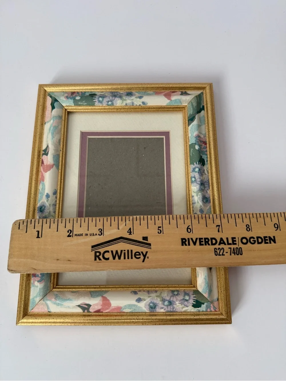 Floral Gold Accent Photo Frame - Cream, Pink & Green
